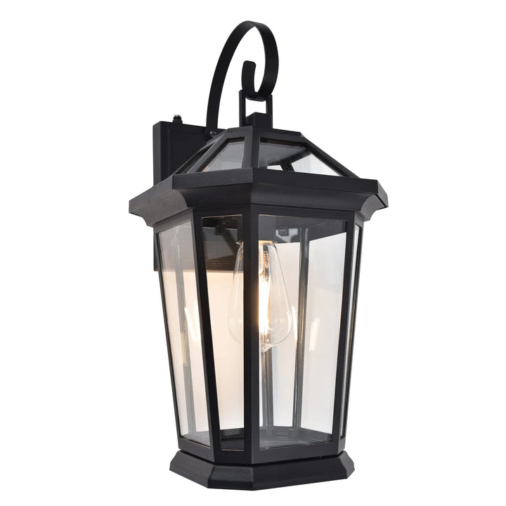 Lutec Traditional Outdoor Wall Light
