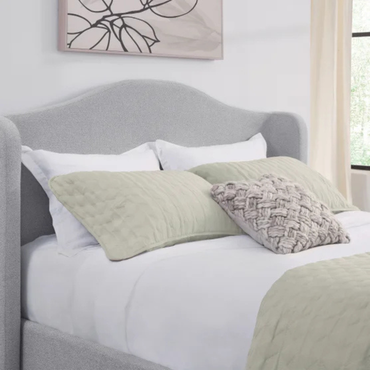 Ella Kate – Bed covered in fabric