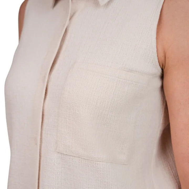 Kersh - Sleeveless Textured Blouse
