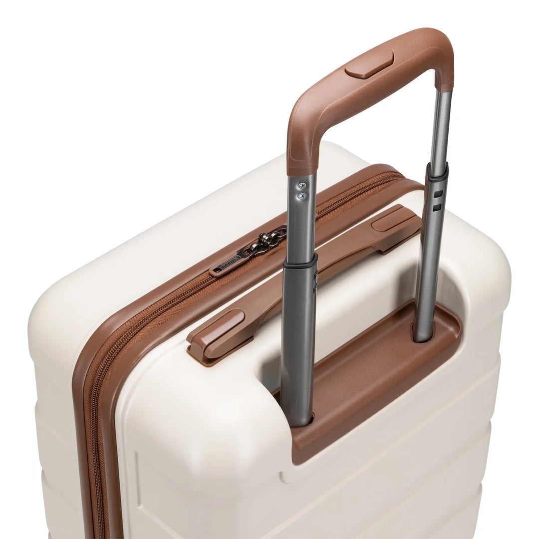 Roots - Vintage Set of 3 Hard Shell Suitcases