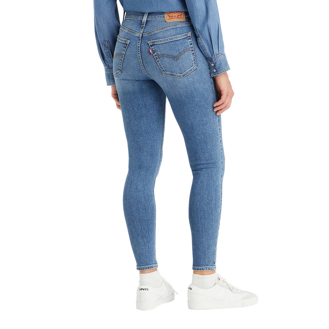 Levi’s 720 High Rise Jeans