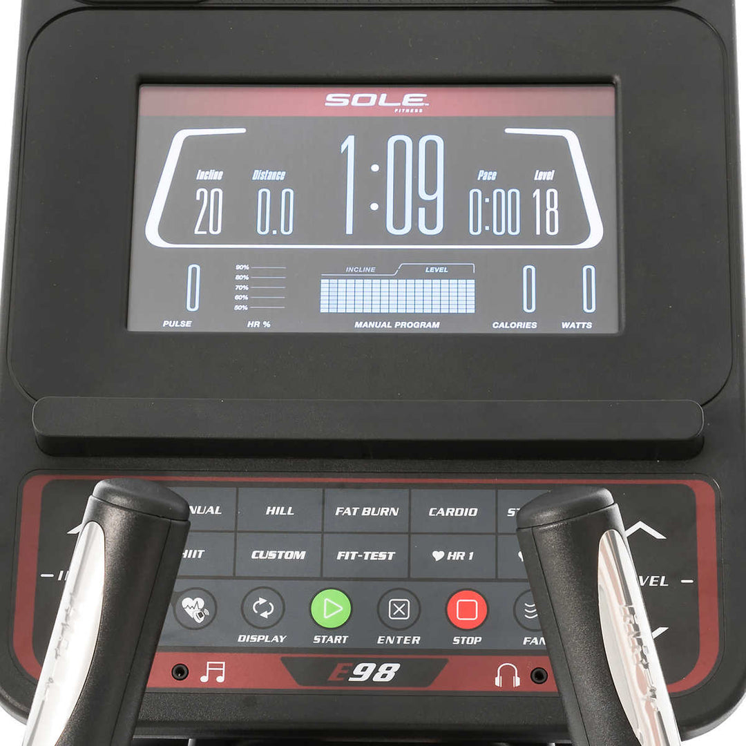 Sole Fitness - Appareil elliptique E98 de 20 po à usage commercial léger