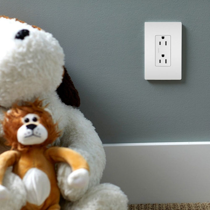 Legrand Radiant Outlet 885WCST30 