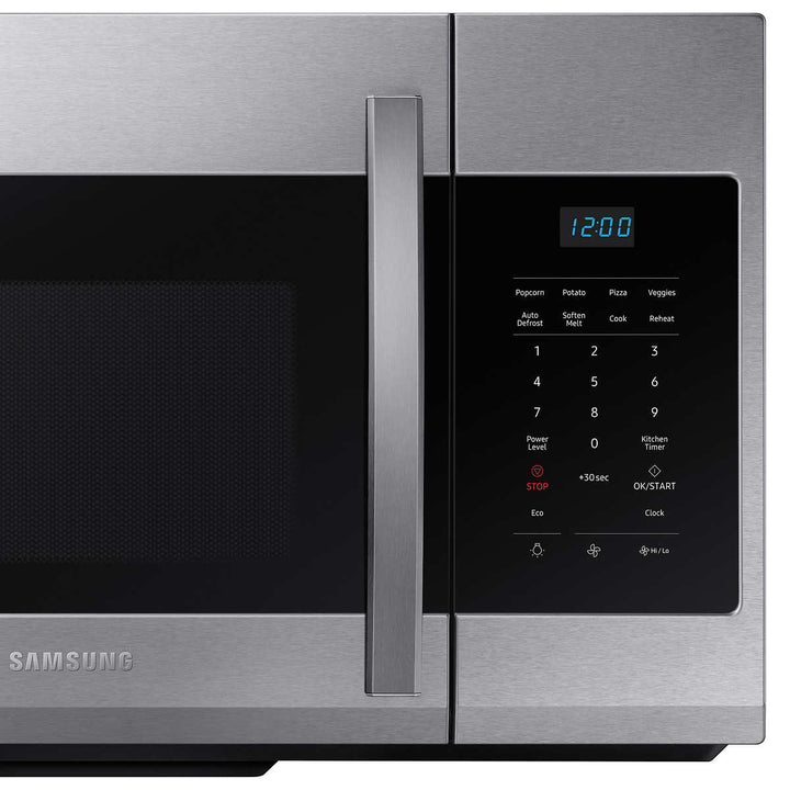 Samsung - Four à micro-ondes de 1,7 pi³ à hotte intégrée de 300 pi³ /min